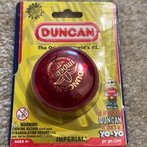 NEW Duncan Imperial Yo-Yo in Red. Yoyo